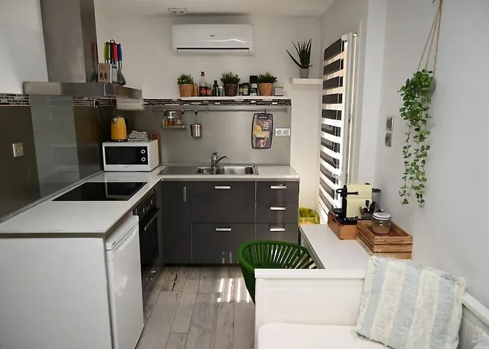 Studio Cosy " La Tarente Doree "